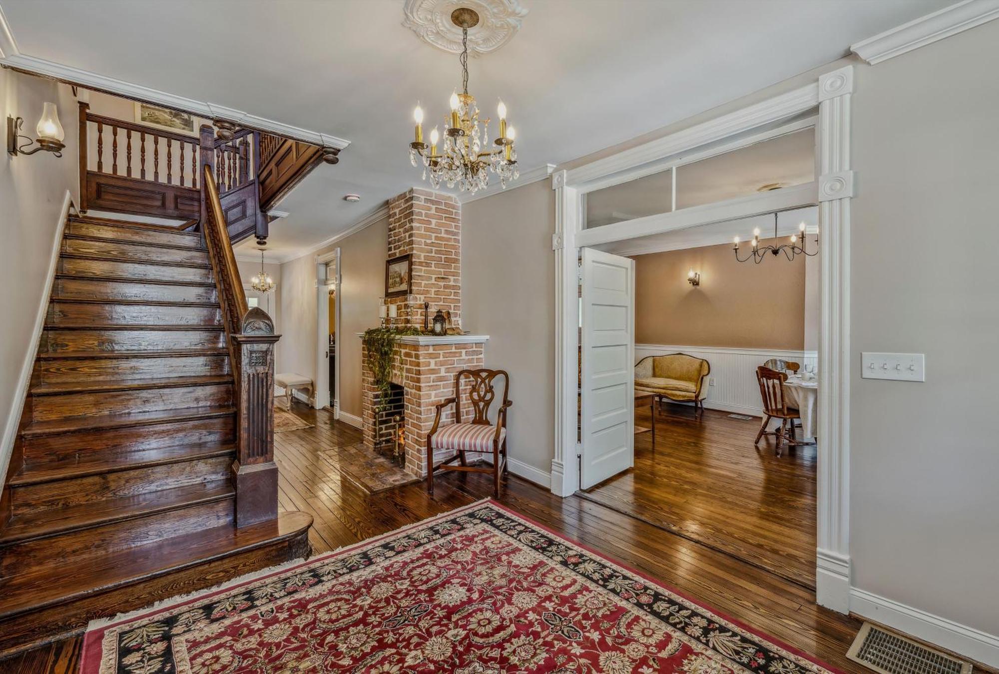 The Grand Castalian Inn Bed And Breakfast Berkeley Springs Esterno foto